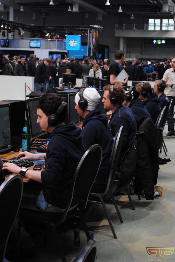 SK Gaming ���� ������������� � EG